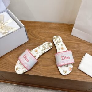 Alternative view of Dior Flat Slide Sandals in Pink Logo