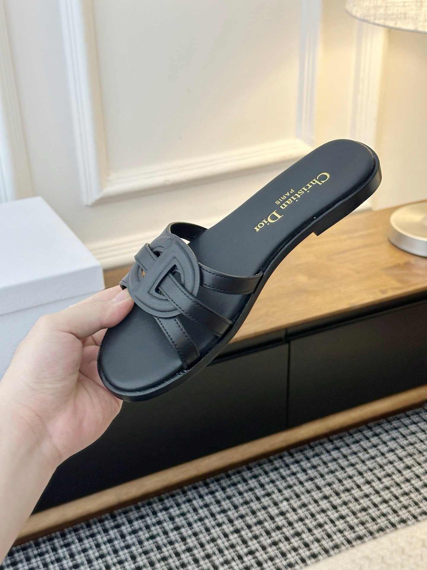 Dior Flat Slide Sandals in Black - Afbeelding 8
