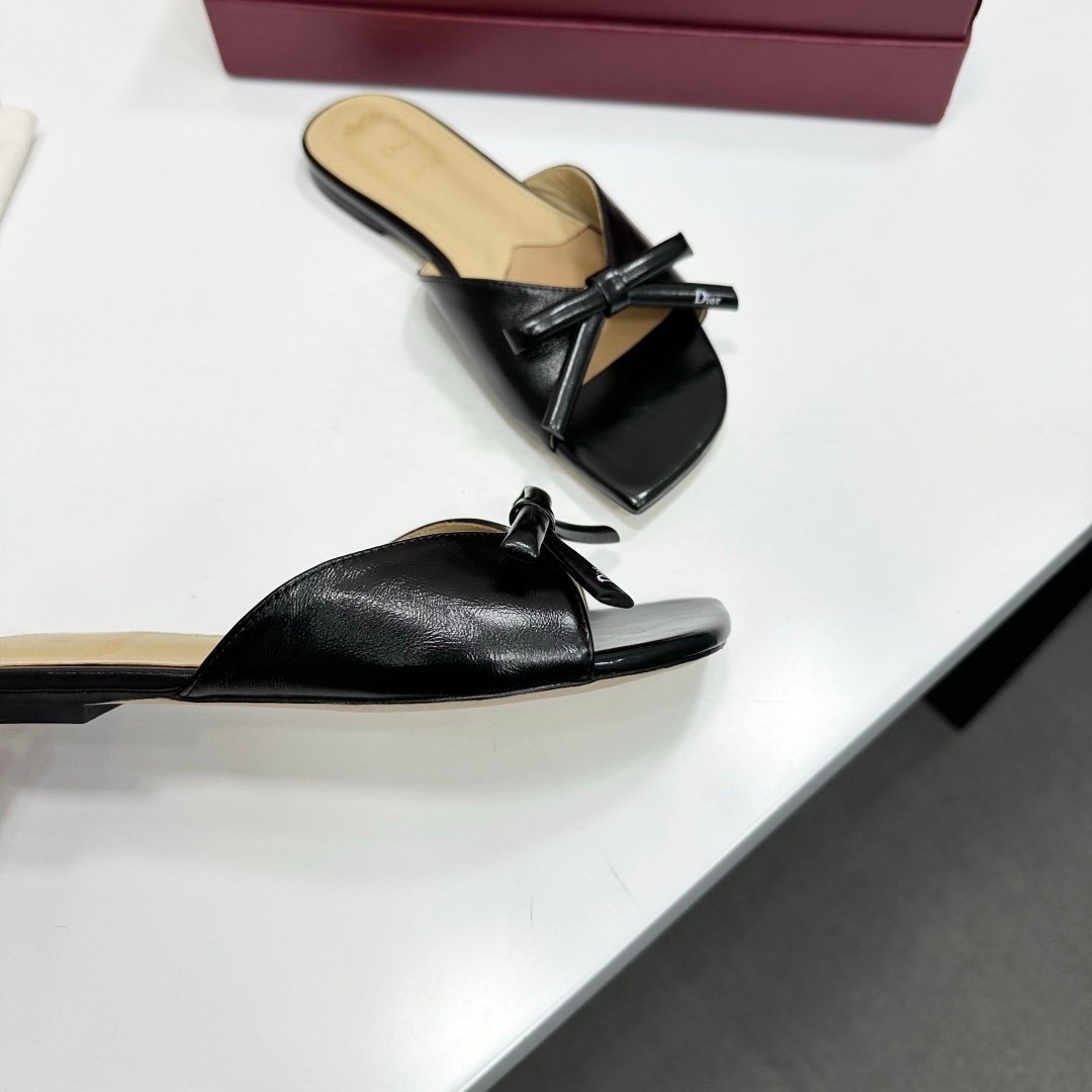 Dior Flat Slide Sandals in Black - Afbeelding 8