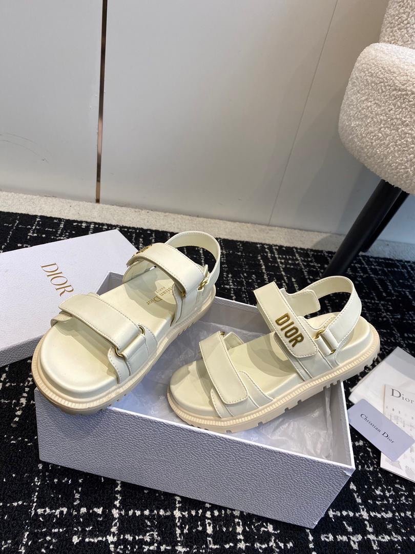 Dior Sandals in White Gold - Afbeelding 2