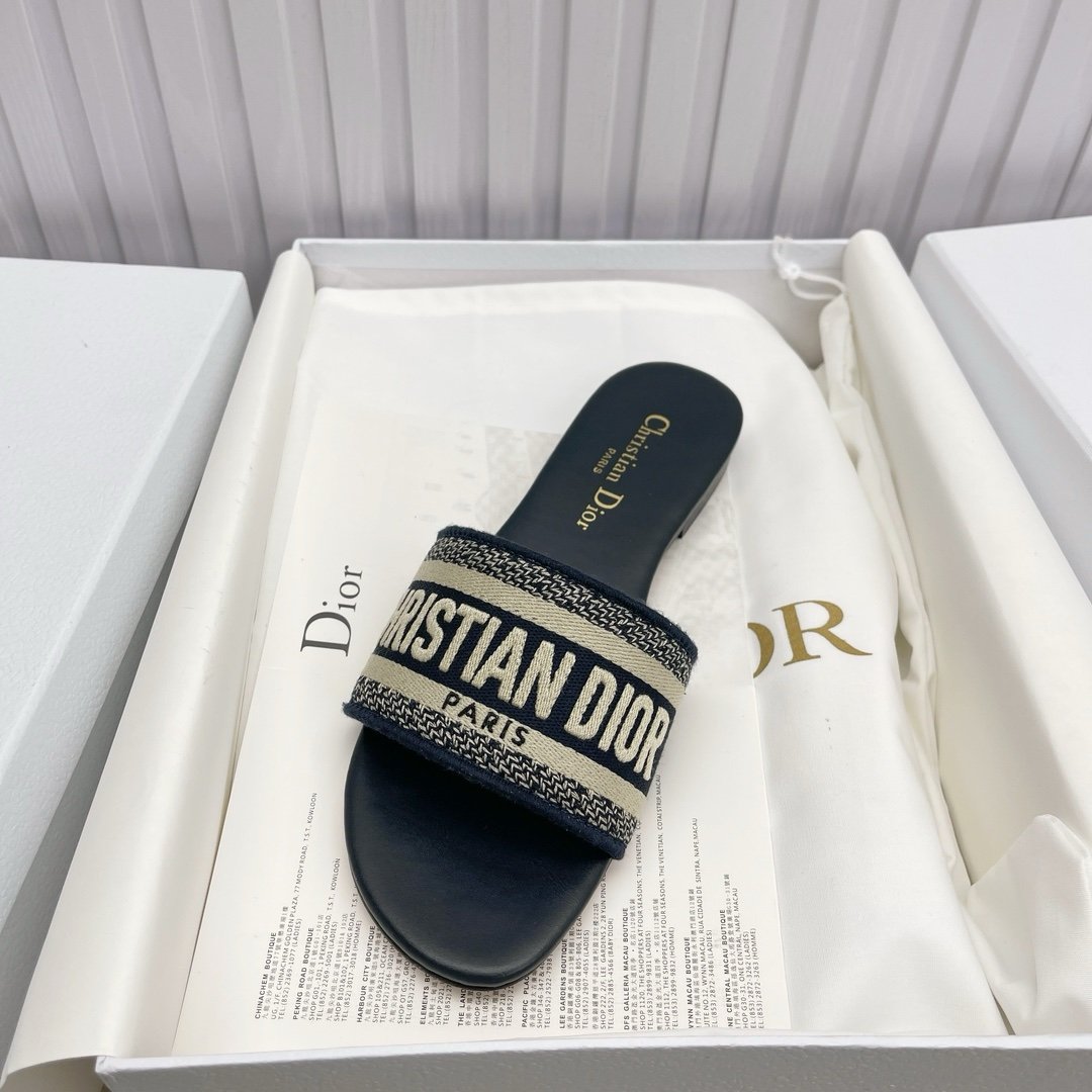 Dior Flat Slide Sandals in Navy - Afbeelding 6