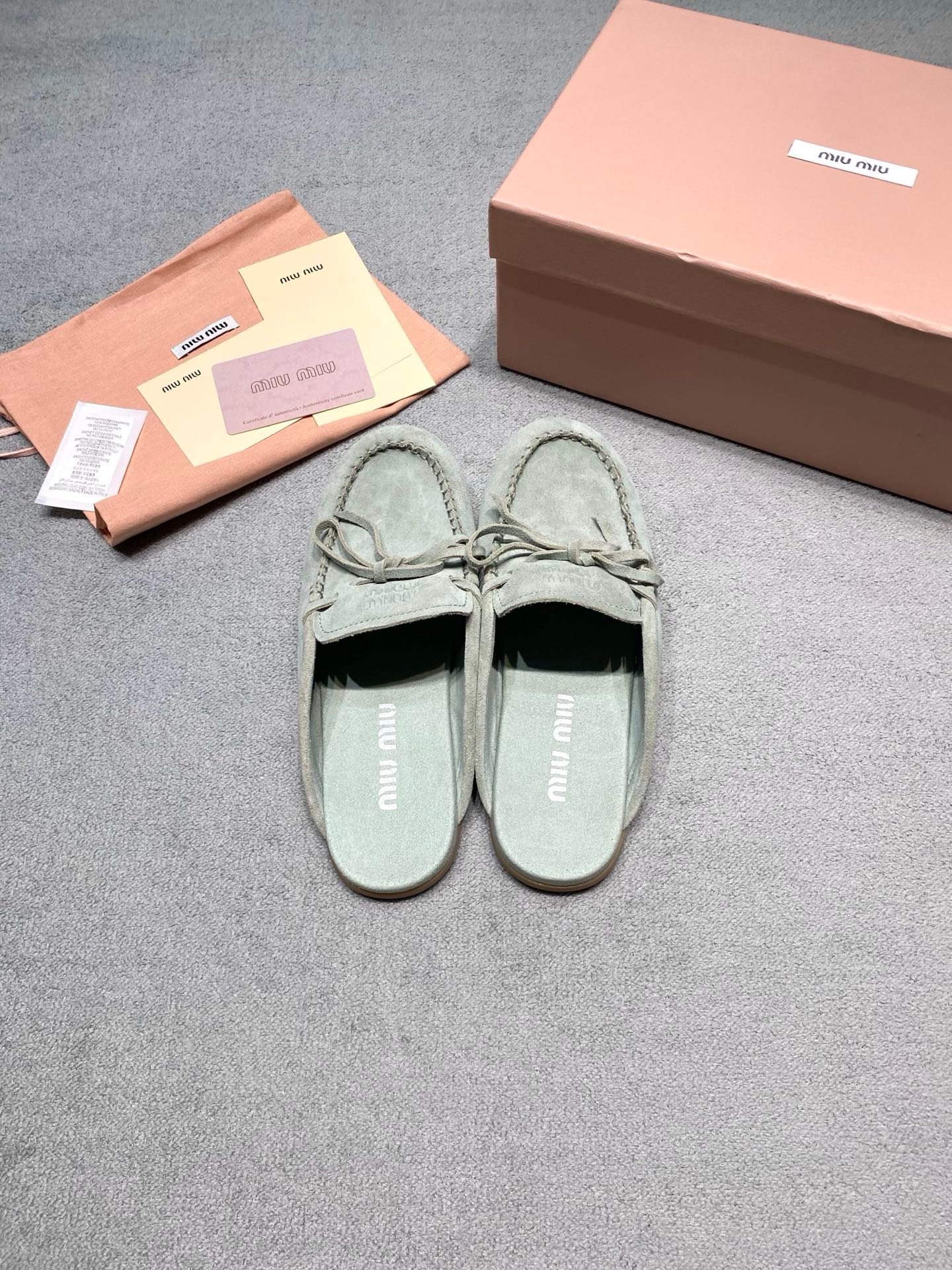 Miu Miu Suede Mules in Blue Green - Afbeelding 4