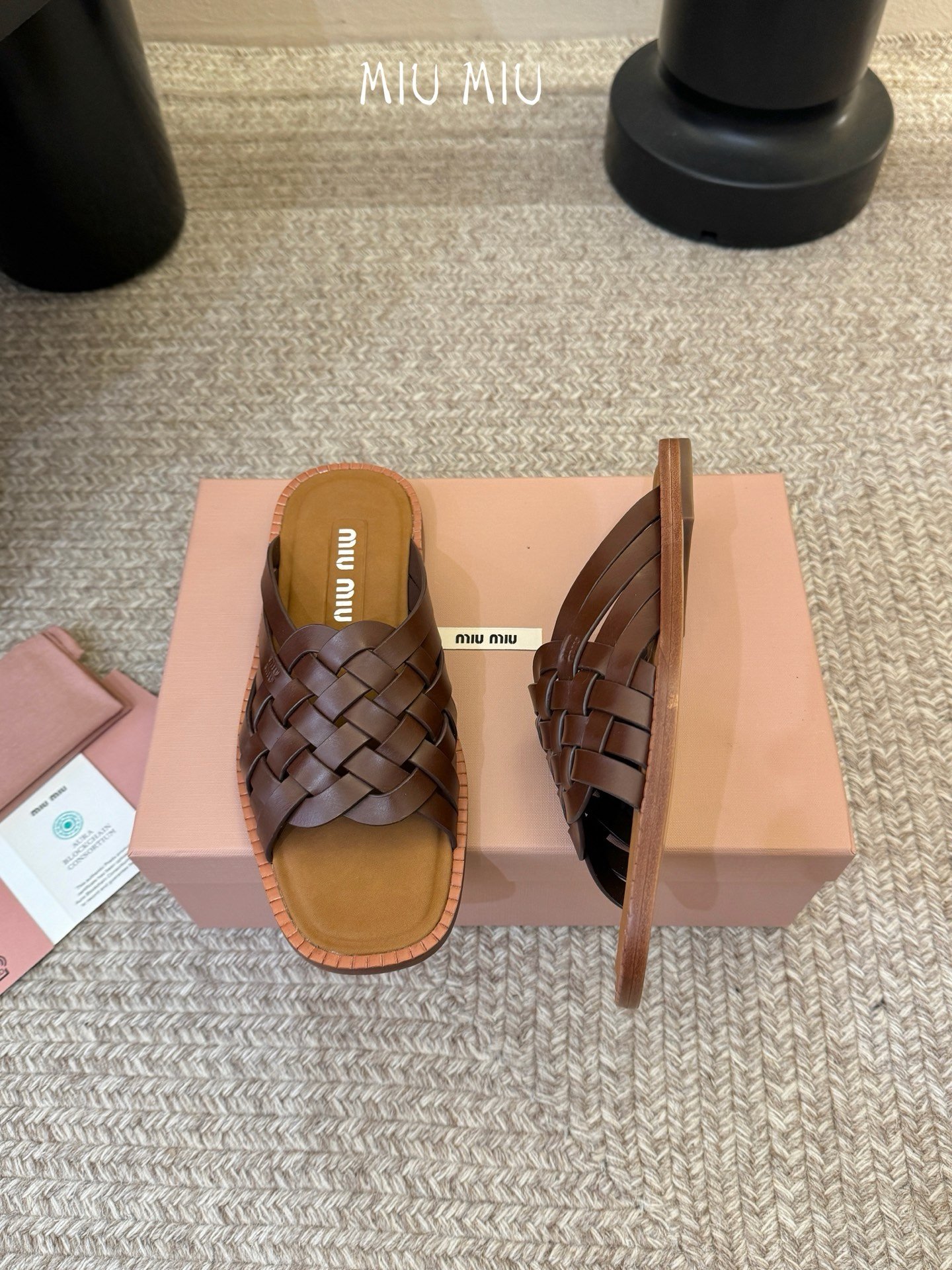 Miu Miu Woven Sandals in Dark Brown - Afbeelding 3