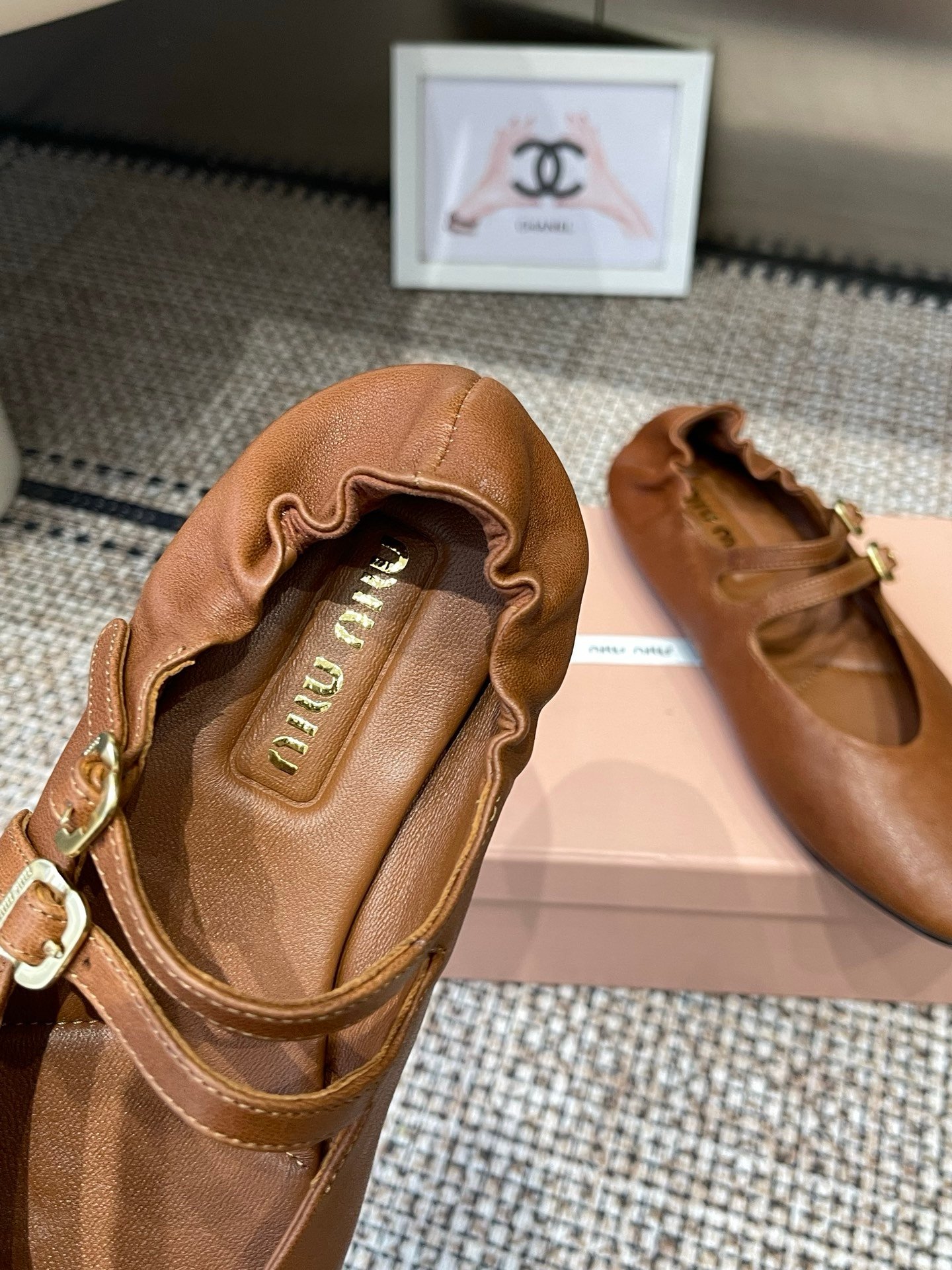 Miu Miu Ballerinas in Brown - Afbeelding 4