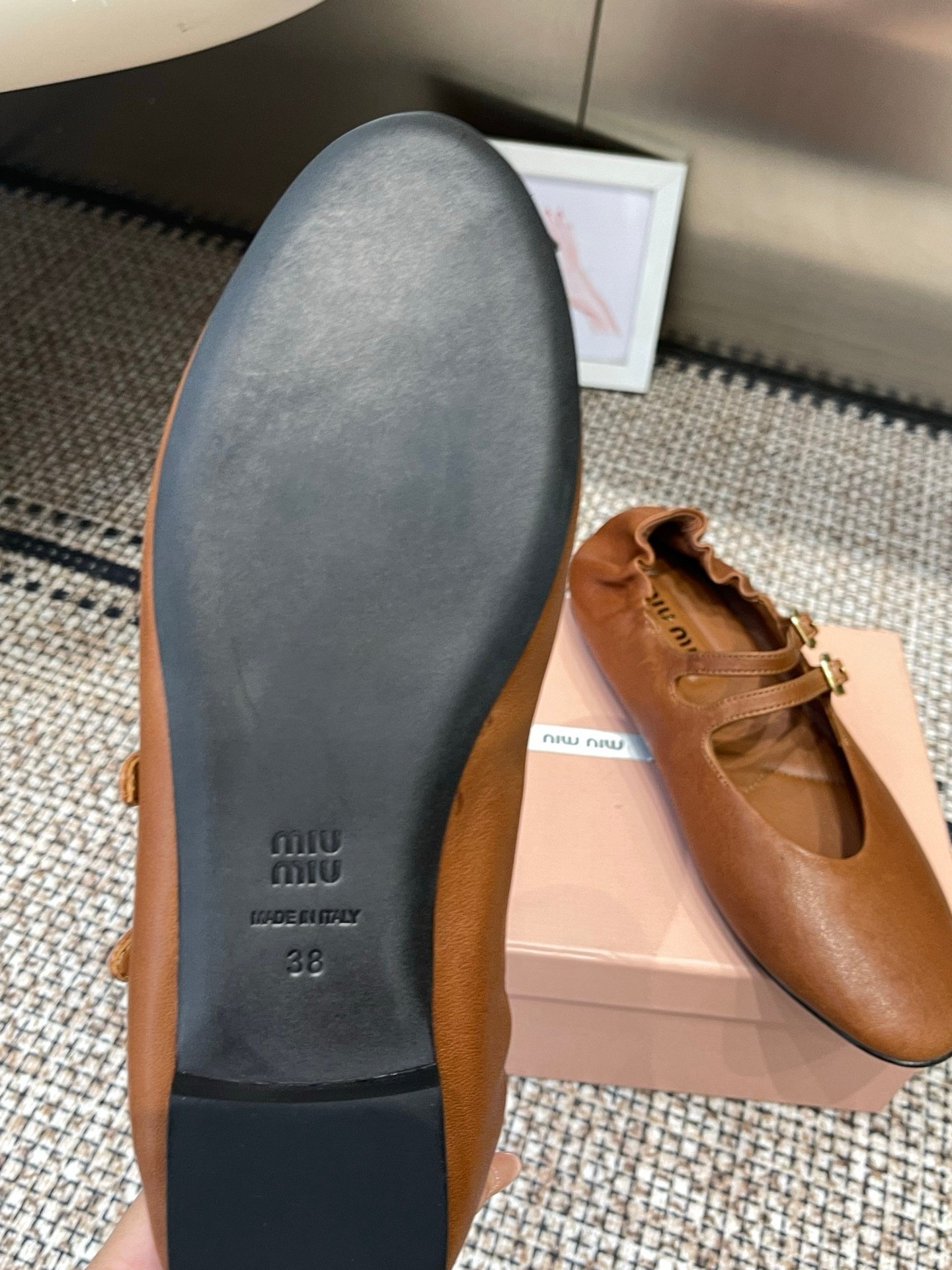 Miu Miu Ballerinas in Brown - Afbeelding 5