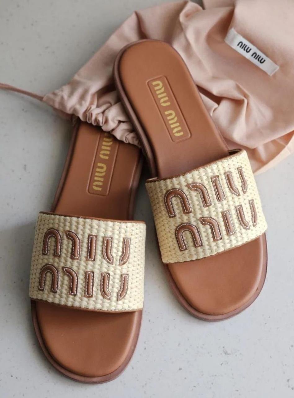 Miu Miu Raffia Sandals Beige Brown - Afbeelding 3