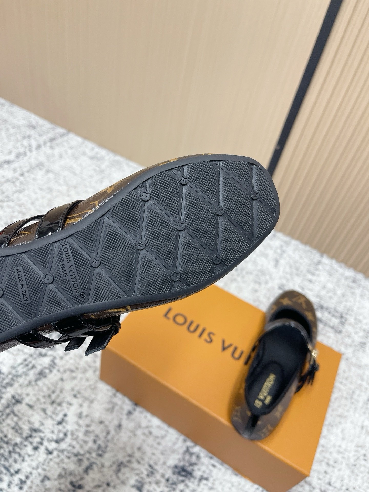 Louis Vuitton Ballerinas in Black Brown - Afbeelding 3