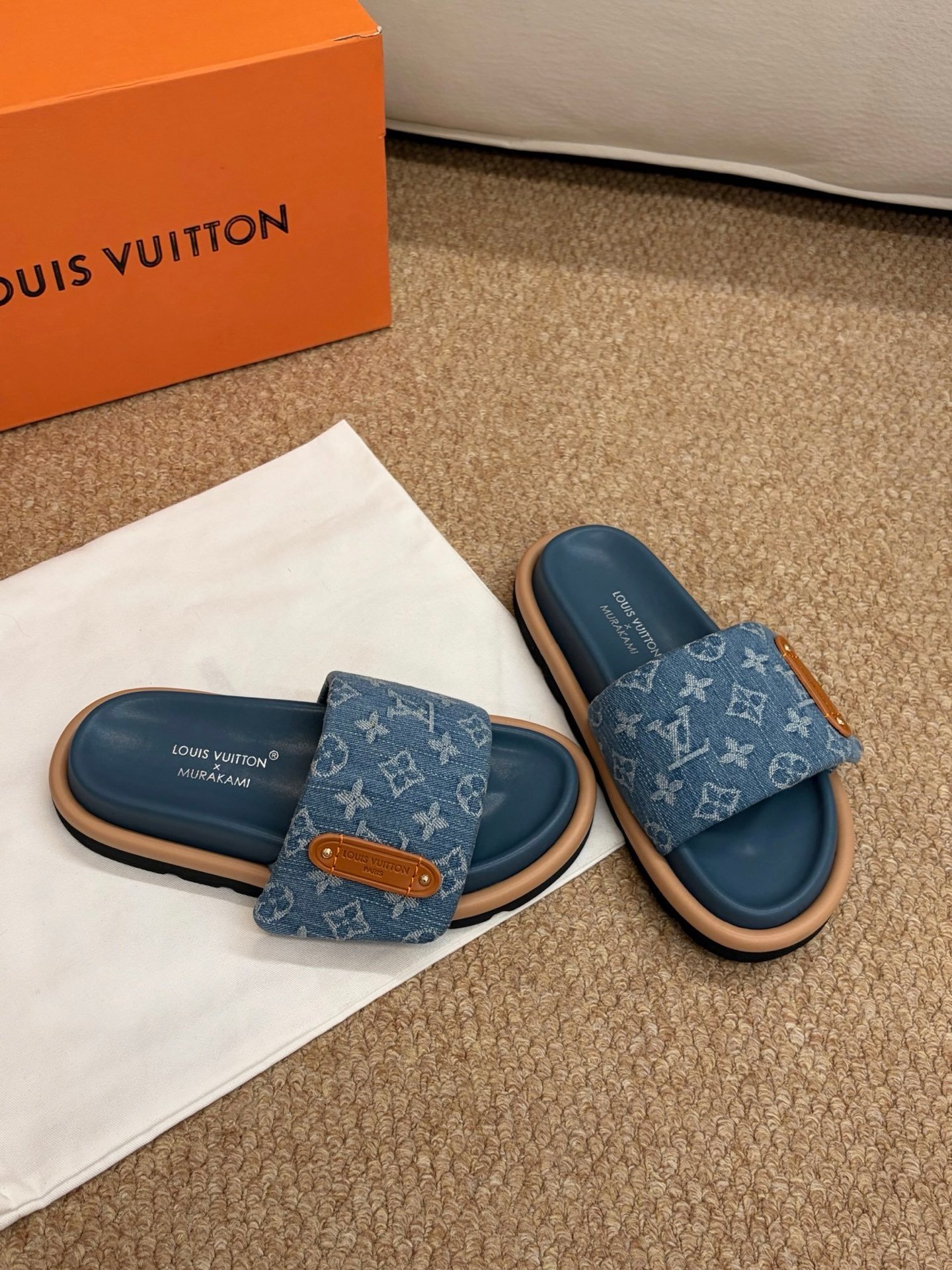 Louis Vuitton Slide Sandals in Blue Denim - Afbeelding 7