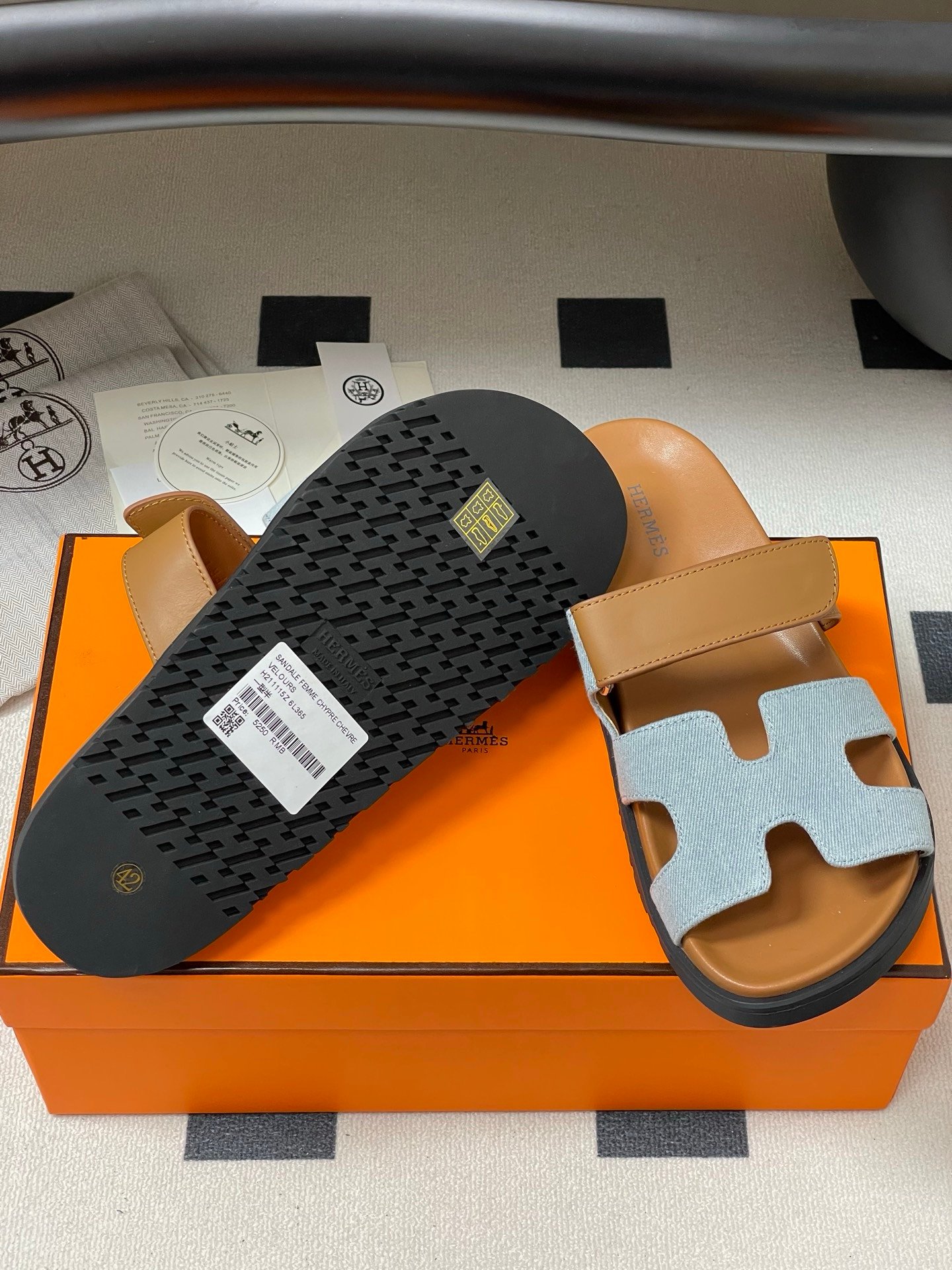 Hermes Chypre Sandals in Blue Brown - Afbeelding 5