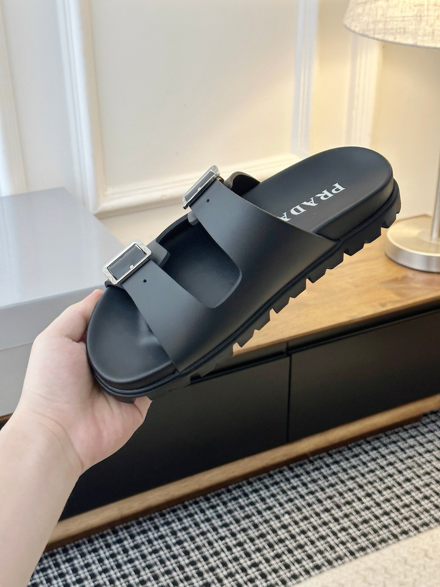 Prada Sandals in Black Silver - Afbeelding 6