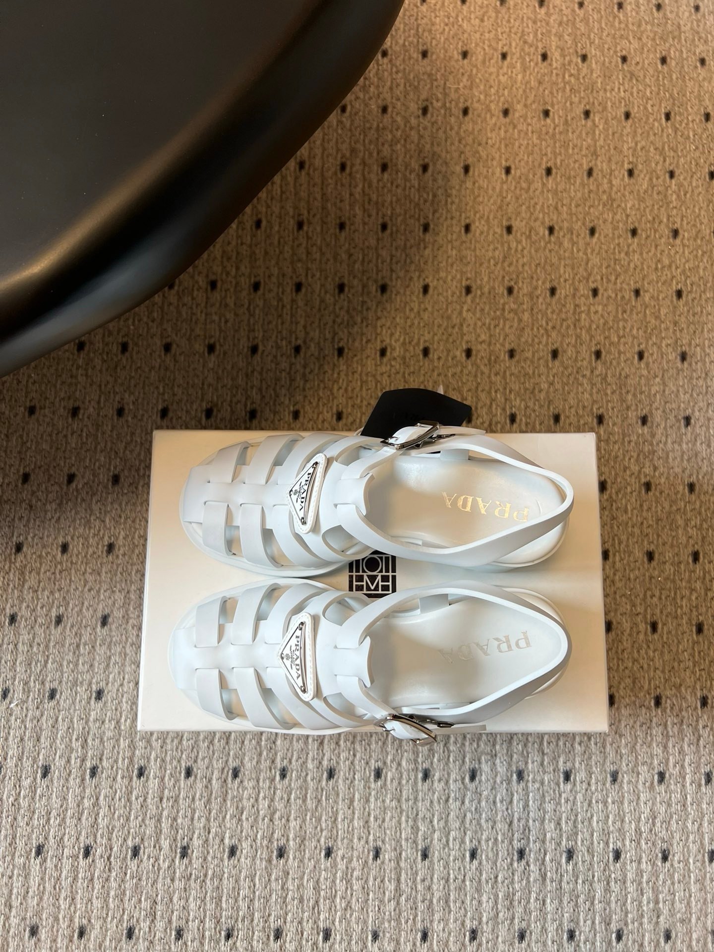 Prada Platform Sandals in White - Afbeelding 5