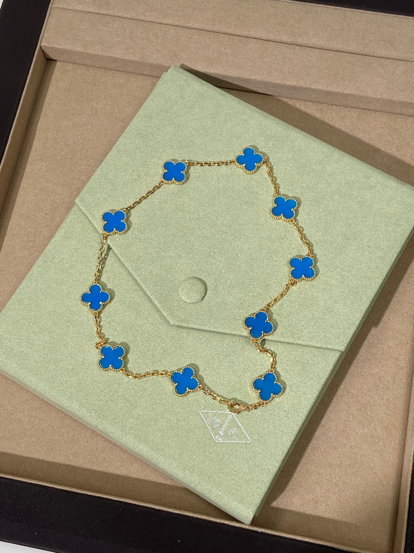 VCA Alhambra Necklace in Blue Gold - Afbeelding 4