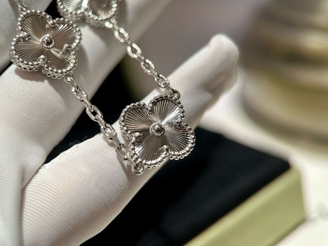 VCA Alhambra Bracelet in Silver - Afbeelding 2