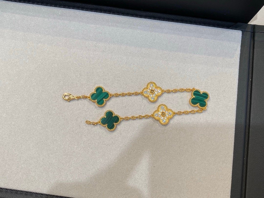 VCA Alhambra Bracelet in Green Crystal Gold - Afbeelding 3