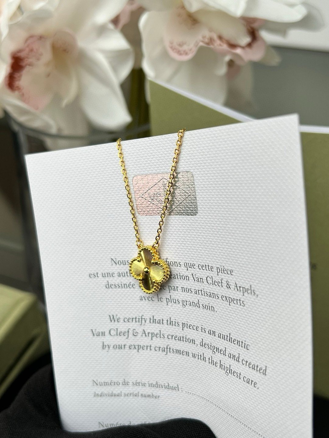 VCA Alhambra Necklace in Gold - Afbeelding 5