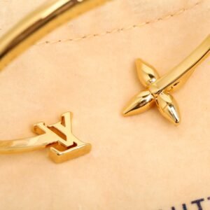 Alternative view of Louis Vuitton Signature Bracelet in Gold