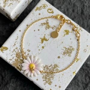 Dior Daisy Bracelet in Gold