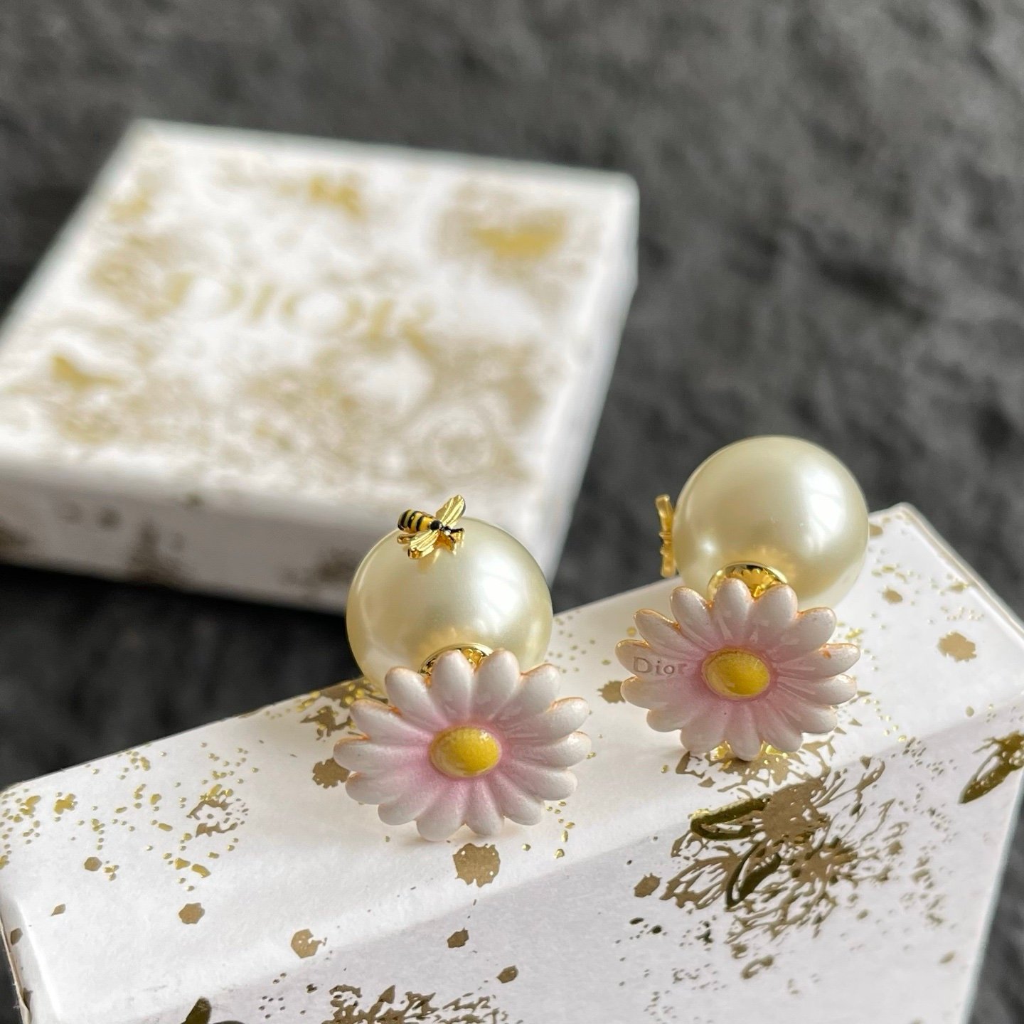 Dior Tribales Daisy Earrings