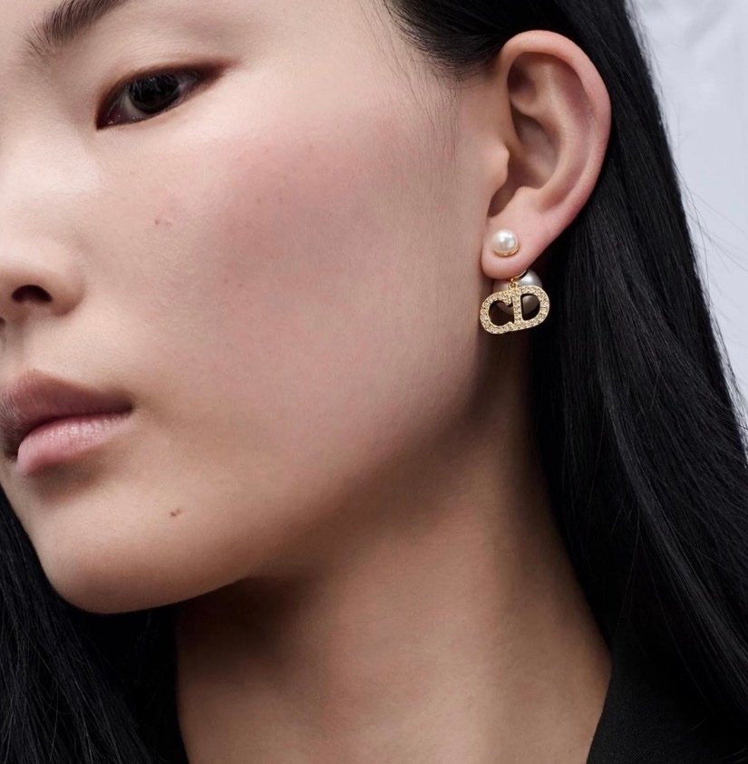 Dior Pearl Earrings in Crystal Gold - Afbeelding 3