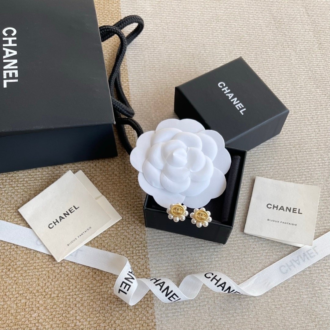 Chanel Earrings Pearl Gold - Afbeelding 3