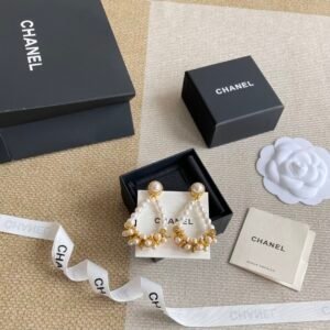 Alternative view of Chanel Earrings Pearl Gold