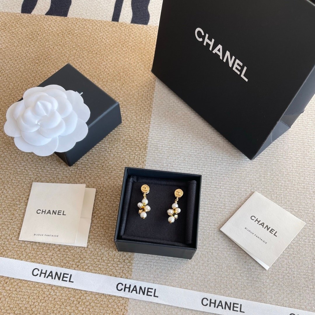 Chanel Earrings Pearl Gold - Afbeelding 4