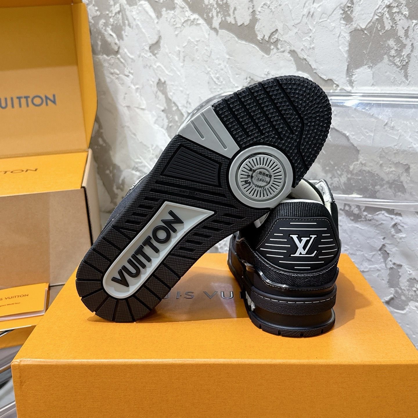 Louis Vuitton Trainer Black/White Denim - Afbeelding 9