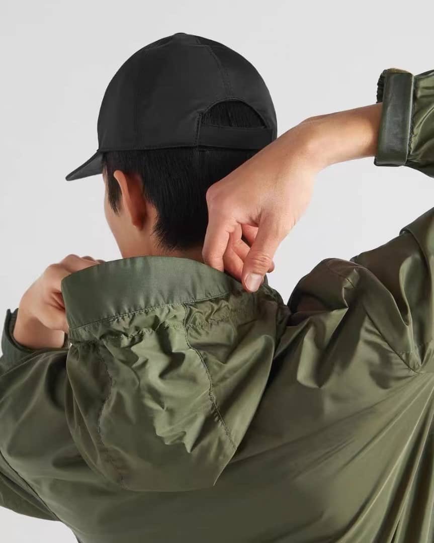 Prada Re-Nylon Hooded Jacket Green - Afbeelding 4