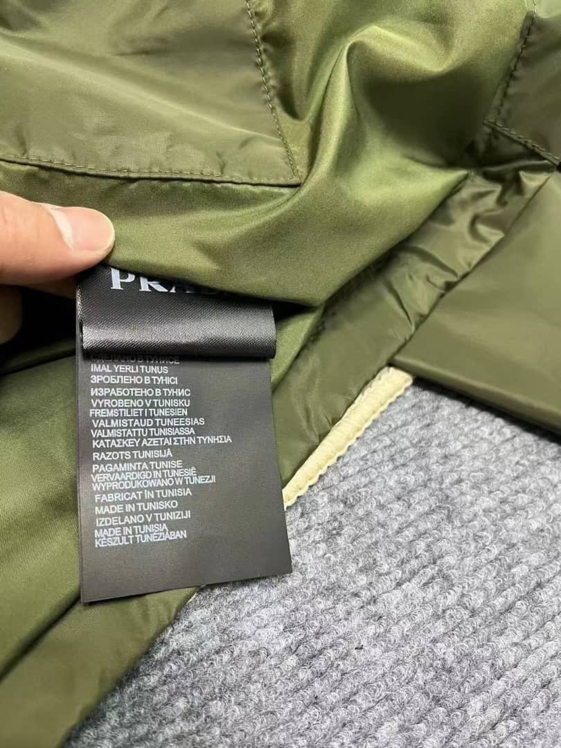 Prada Re-Nylon Hooded Jacket Green - Afbeelding 2