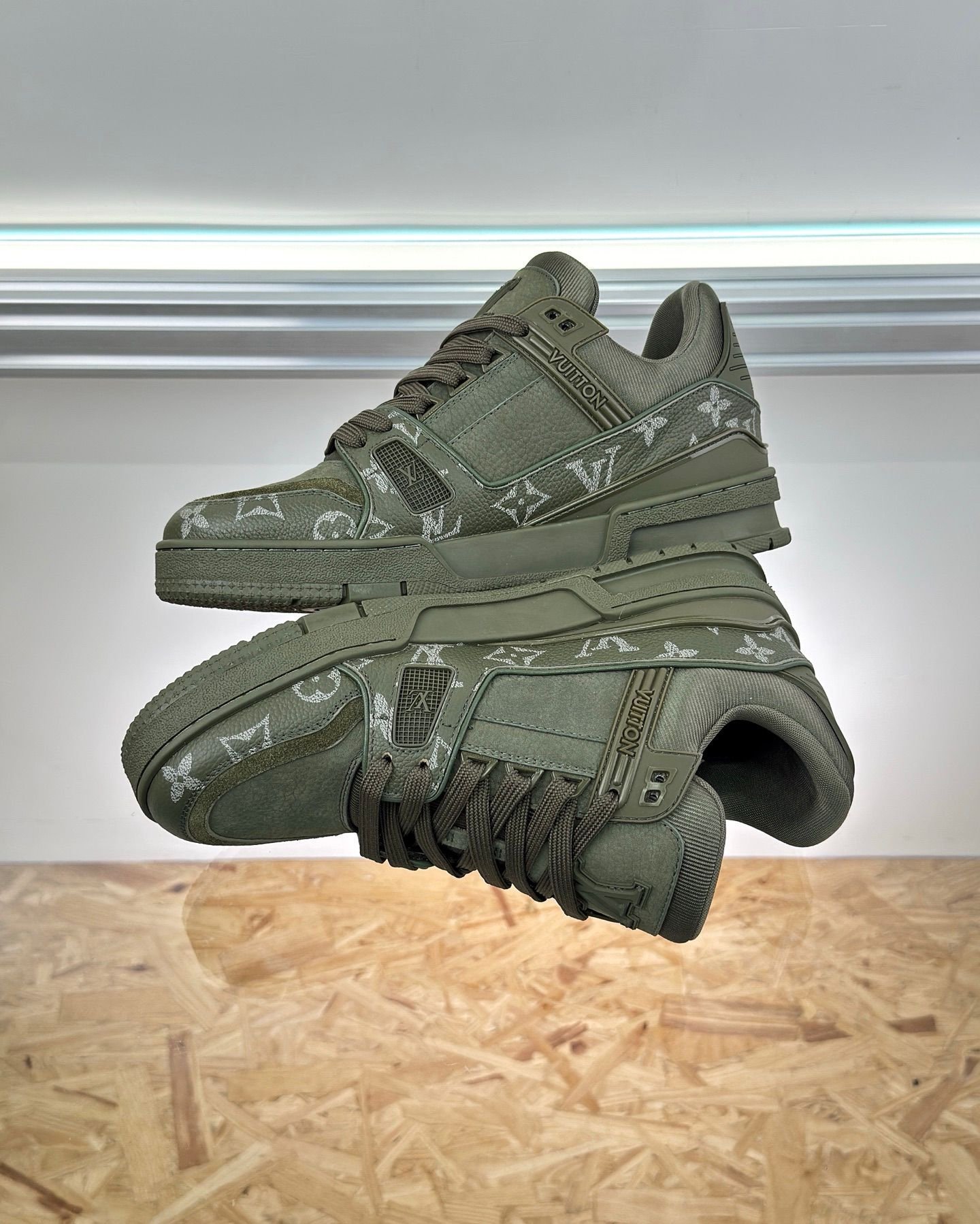 Louis Vuitton Trainer Monogram Forest Green - Afbeelding 2