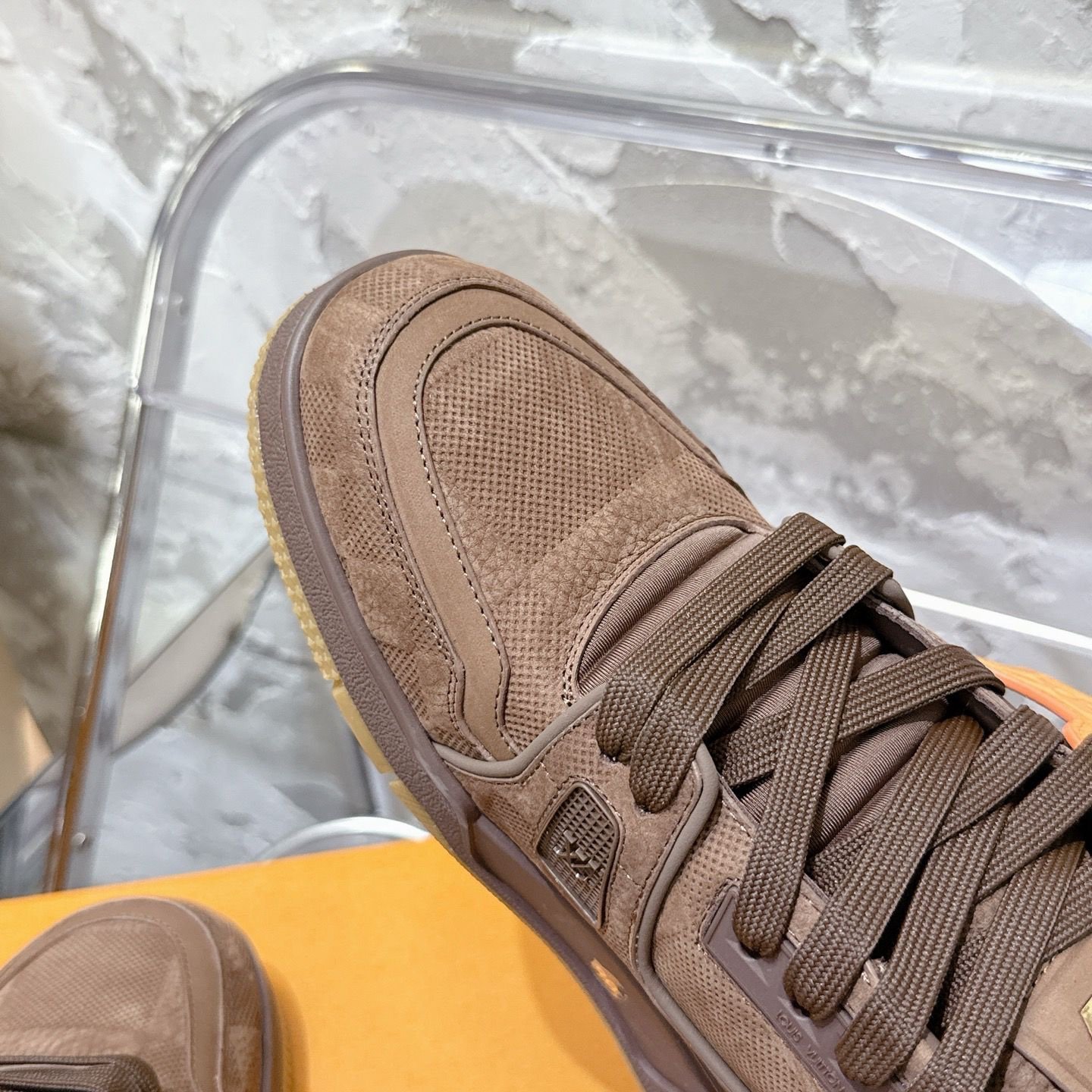 Louis Vuitton Trainer Suede Brown - Afbeelding 2