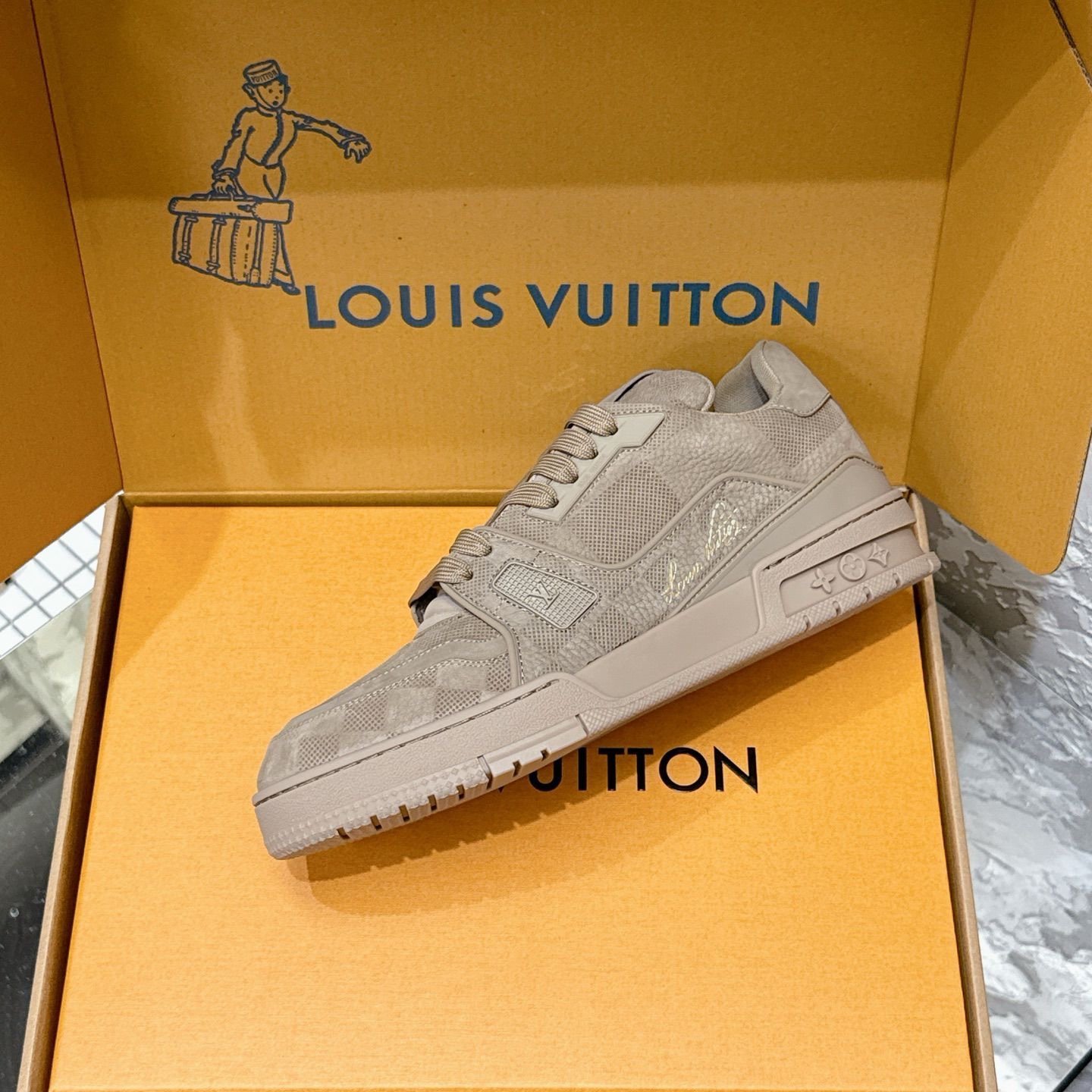 Louis Vuitton Trainer Suede Mocha Brown - Afbeelding 6