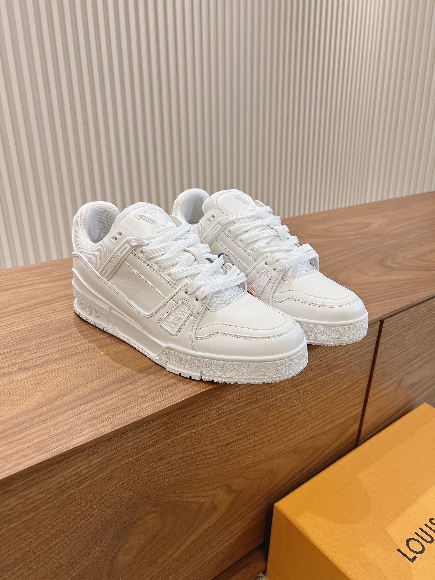 Louis Vuitton Trainer Full White - Afbeelding 2