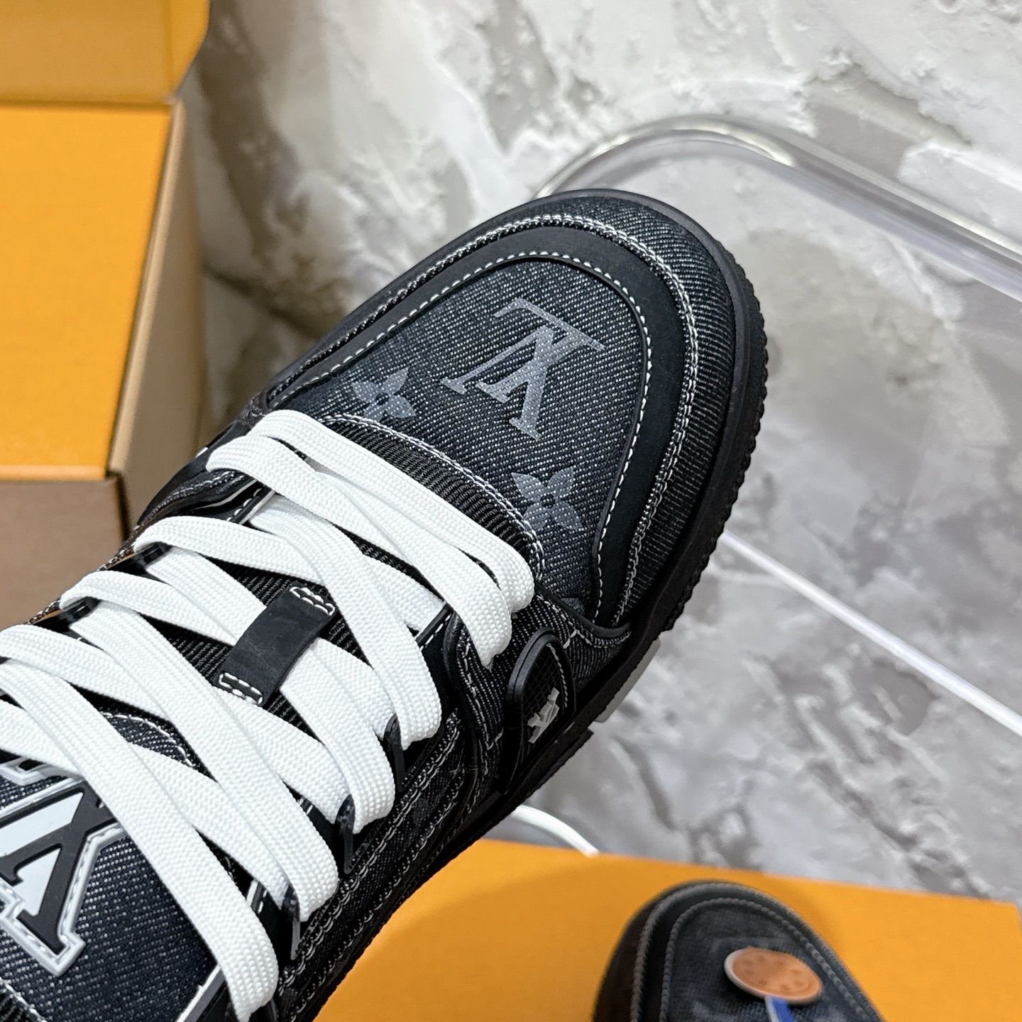 Louis Vuitton Trainer Black/White Denim - Afbeelding 10