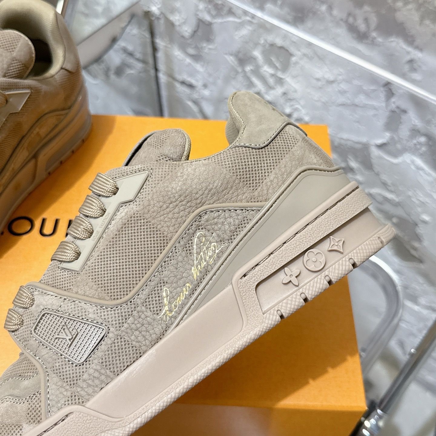 Louis Vuitton Trainer Suede Mocha Brown - Afbeelding 8