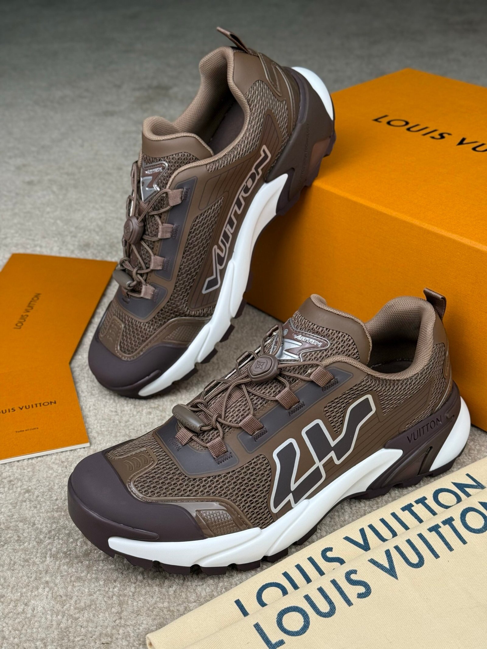 Louis Vuitton Runner Tatic 2.0 Brown - Afbeelding 3