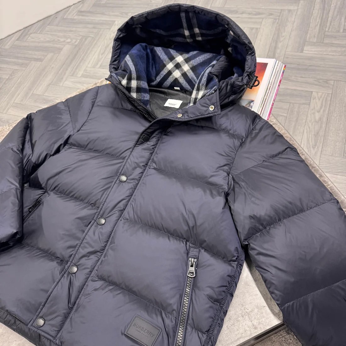 Burberry Halsby Puffer Down Jacket Navy Blue - Afbeelding 3