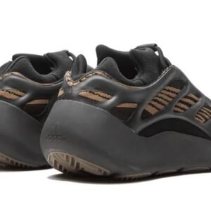 Alternative view of Adidas Yeezy 700 V3 Clay Brown