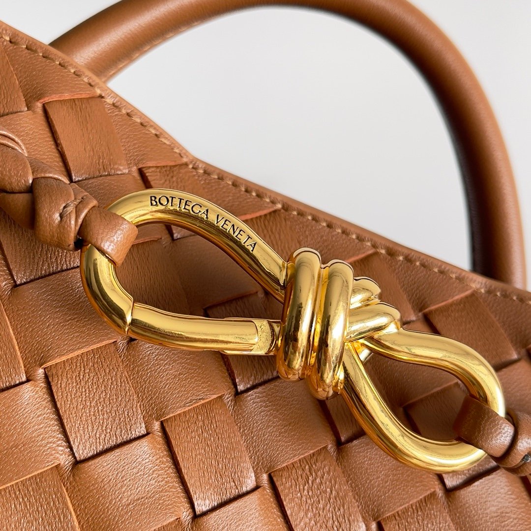 Bottega Veneta Small Andiamo Camel Brown - Afbeelding 5
