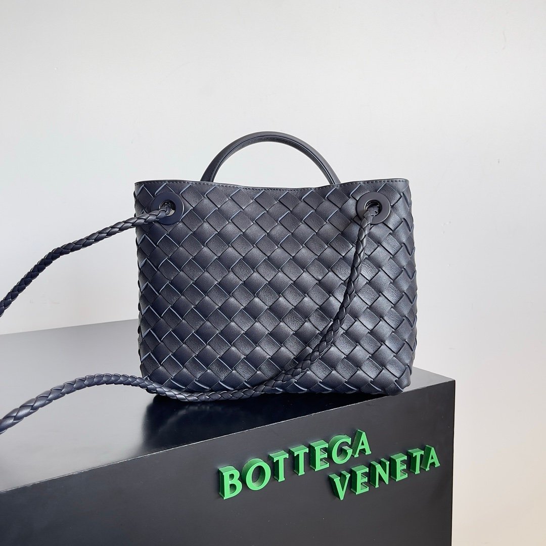Bottega Veneta Small Andiamo Navy - Afbeelding 2