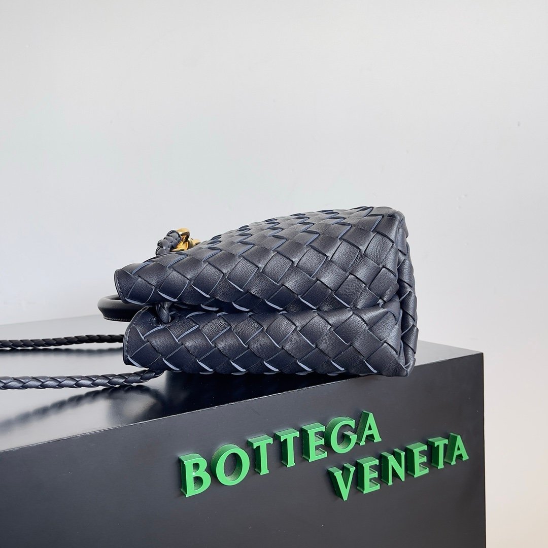 Bottega Veneta Small Andiamo Navy - Afbeelding 3