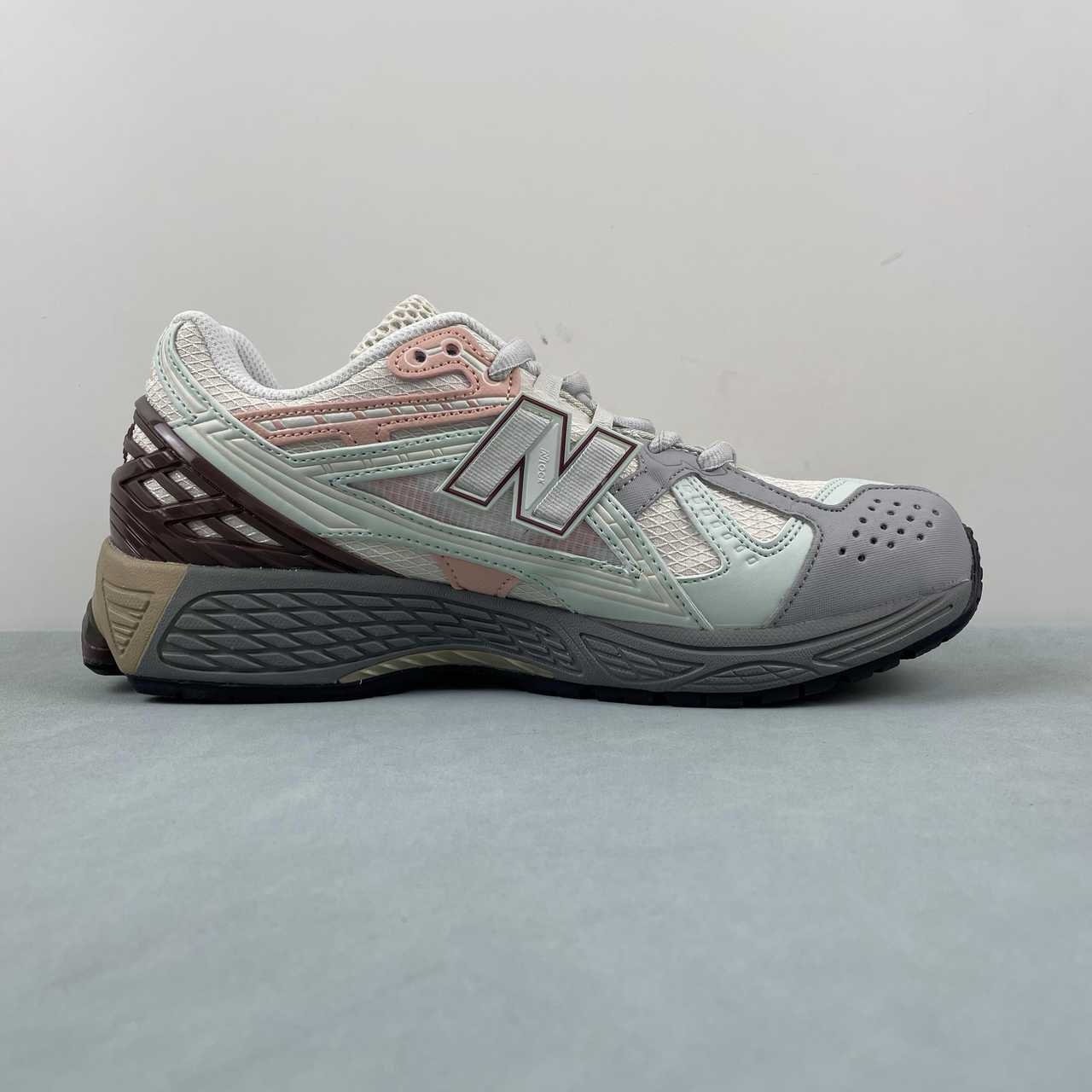 New Balance 1906D Clay Ash Licorice - Afbeelding 4
