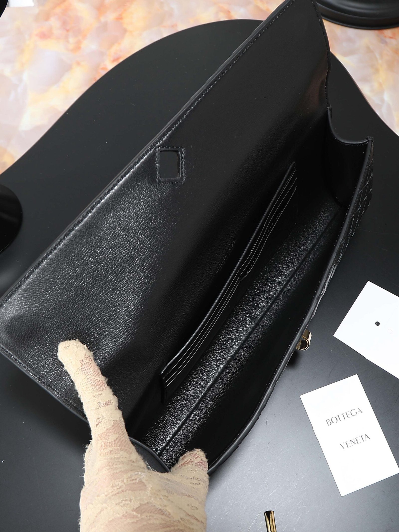 Bottega Veneta Andiamo Clutch Black - Afbeelding 6