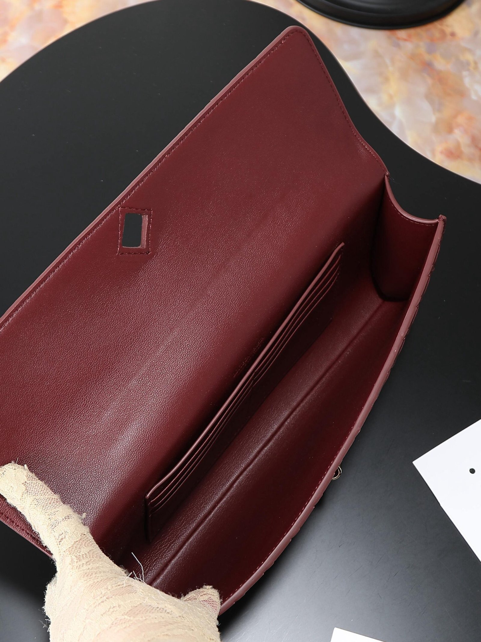Bottega Veneta Andiamo Clutch Red - Afbeelding 6