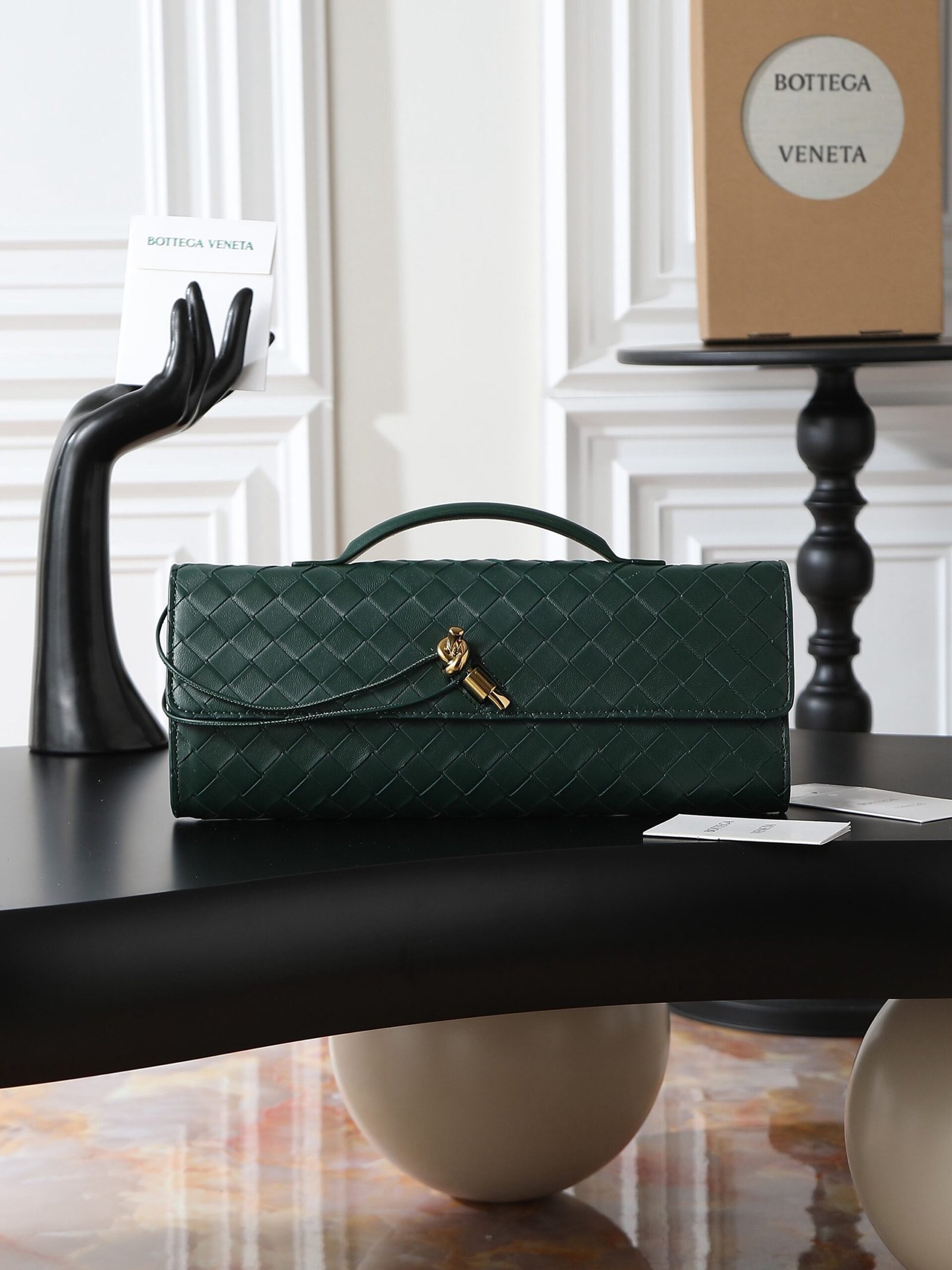 Bottega Veneta Andiamo Clutch Green