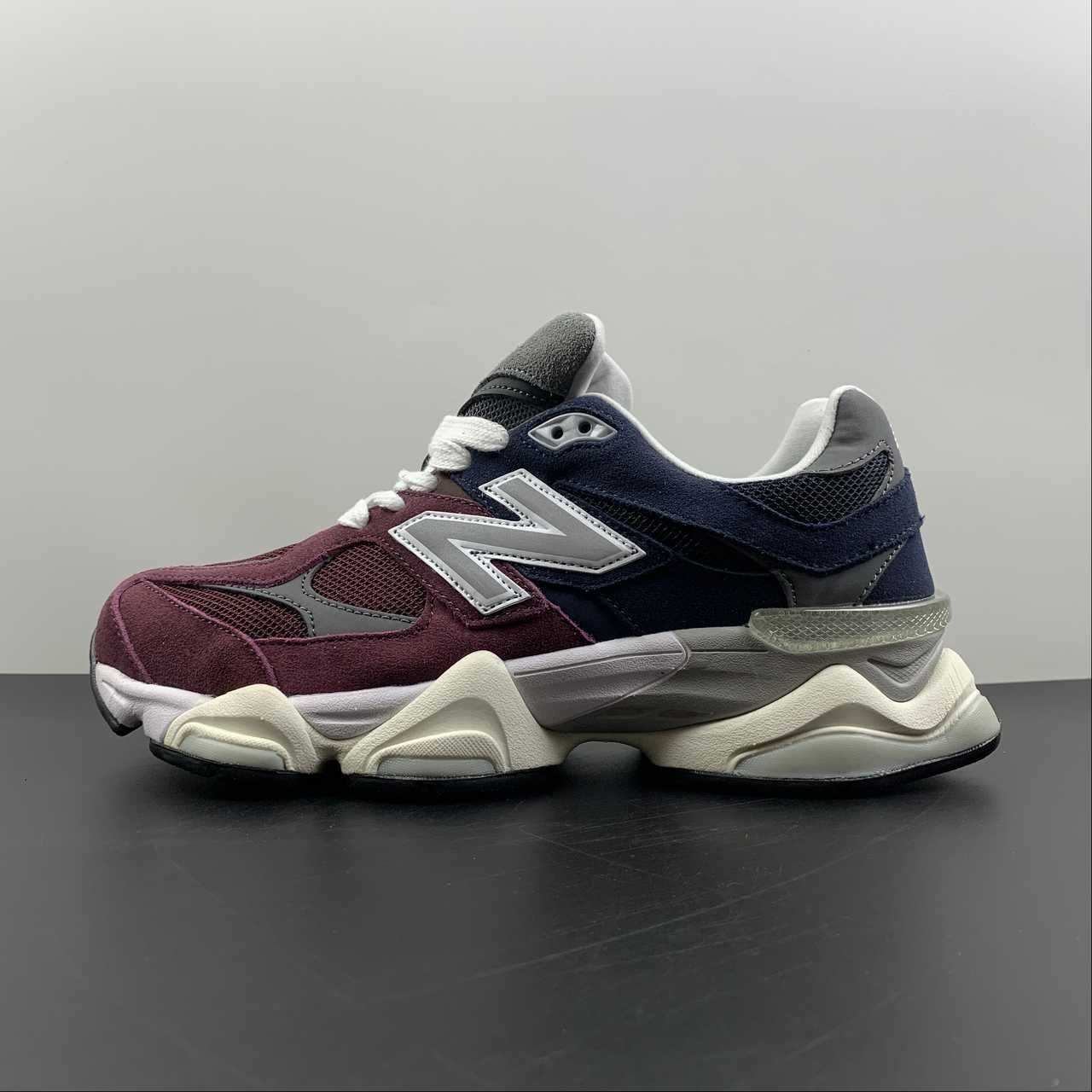 New Balance 9060 Pepsi Bordeaux/Navy - Afbeelding 3