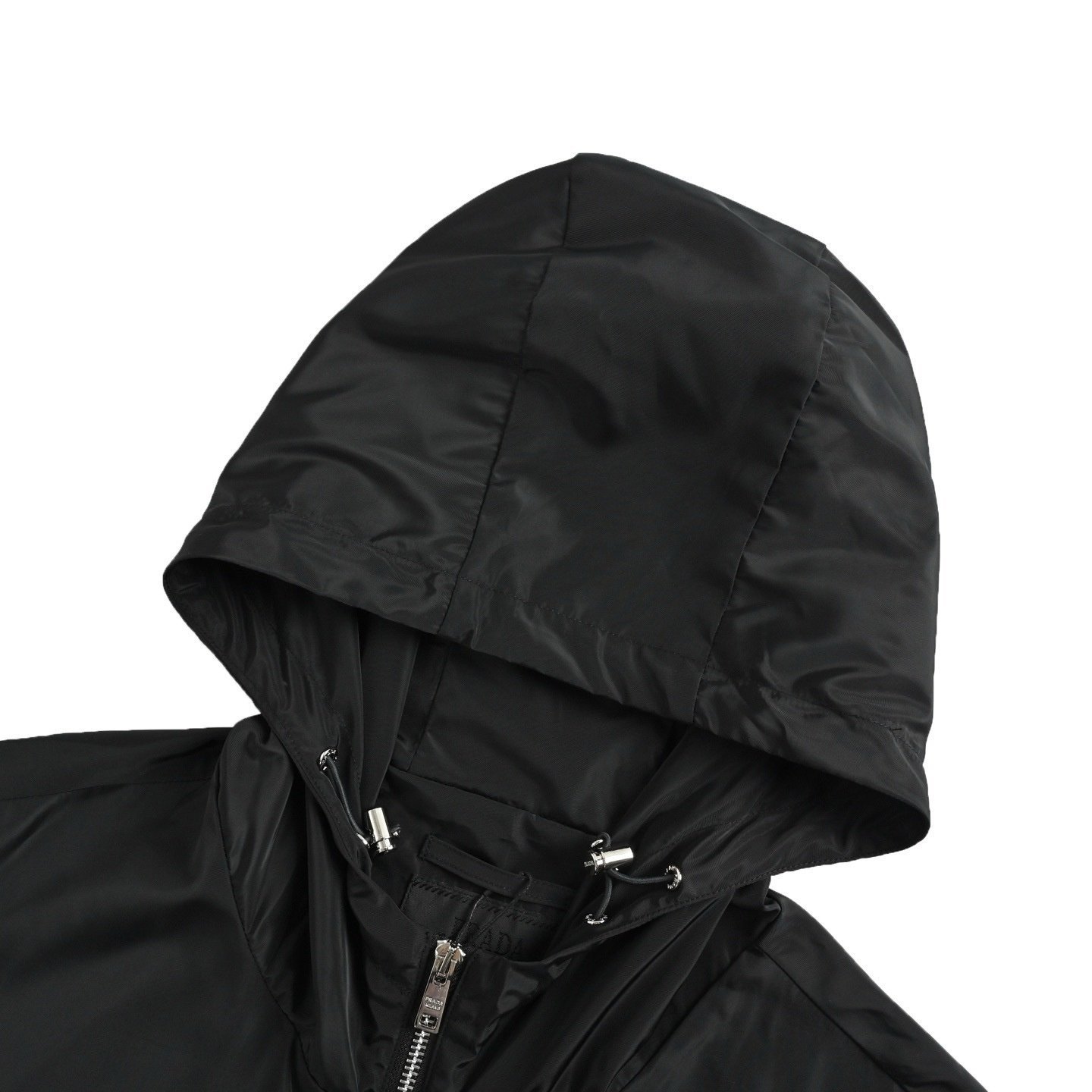 Prada Re-Nylon Arm Logo Windbreaker Jacket In Black - Afbeelding 4