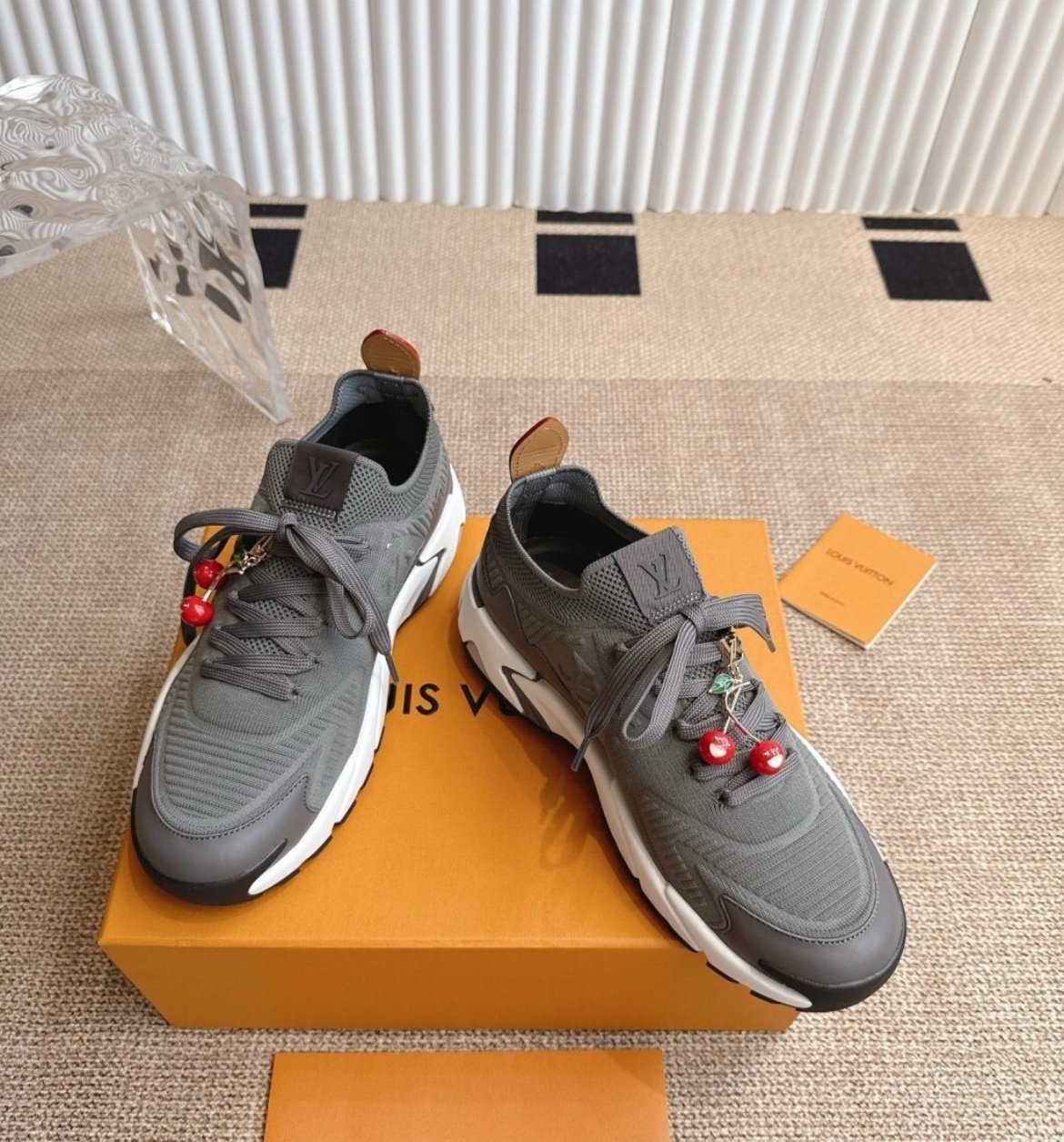 Louis Vuitton Runner Tatic Grey/White - Afbeelding 5
