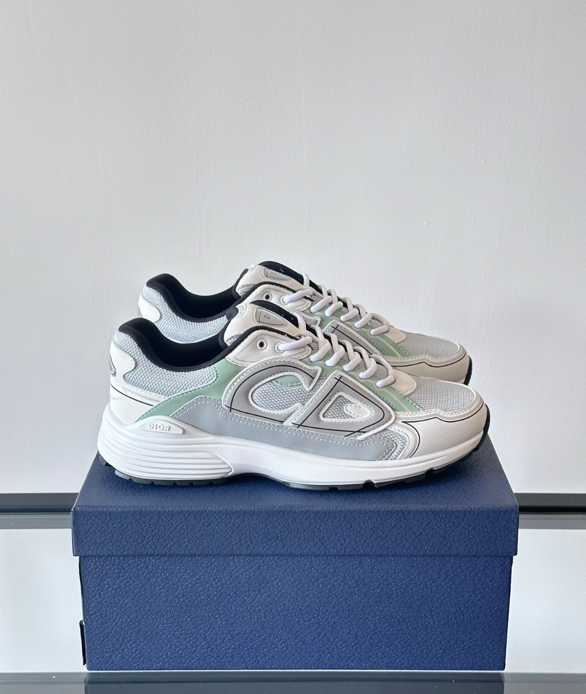 Dior B30 Reflective White Silver Mint - Afbeelding 2