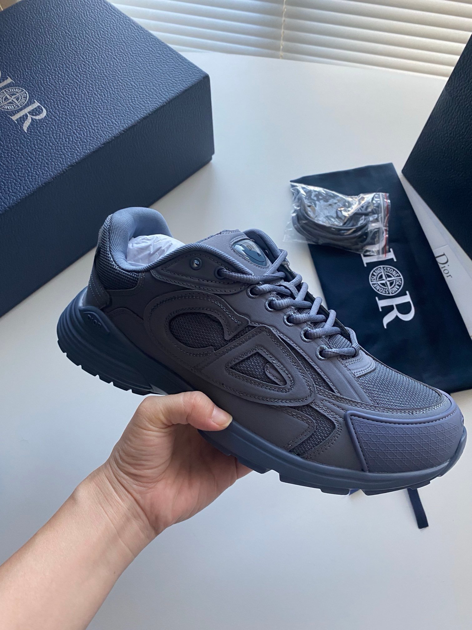 Dior B30 x Stone Island Blue - Afbeelding 2